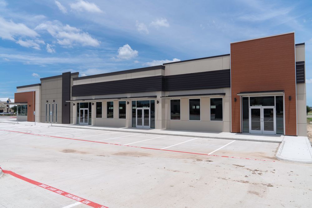 Brand New Office Space in High Growth Area: 615 Oxford Dr, New Braunfels, TX 78130